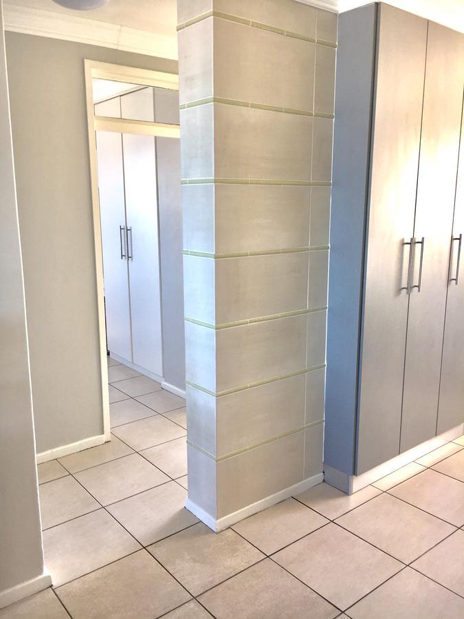 Hightide Apartment Amanzimtoti Luaran gambar