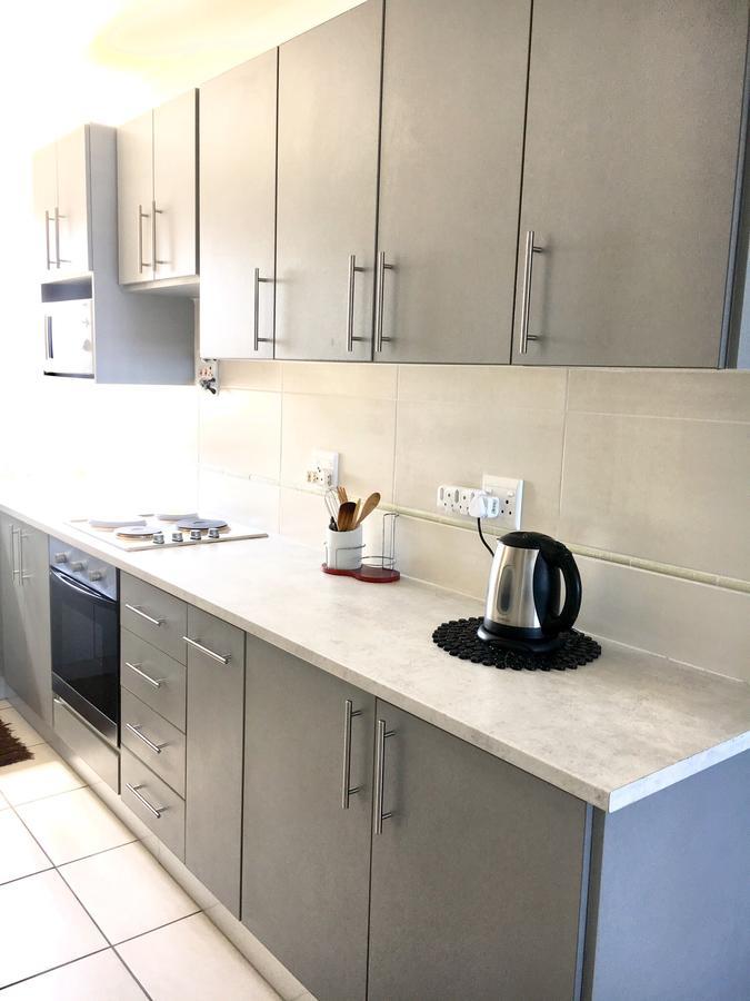 Hightide Apartment Amanzimtoti Luaran gambar