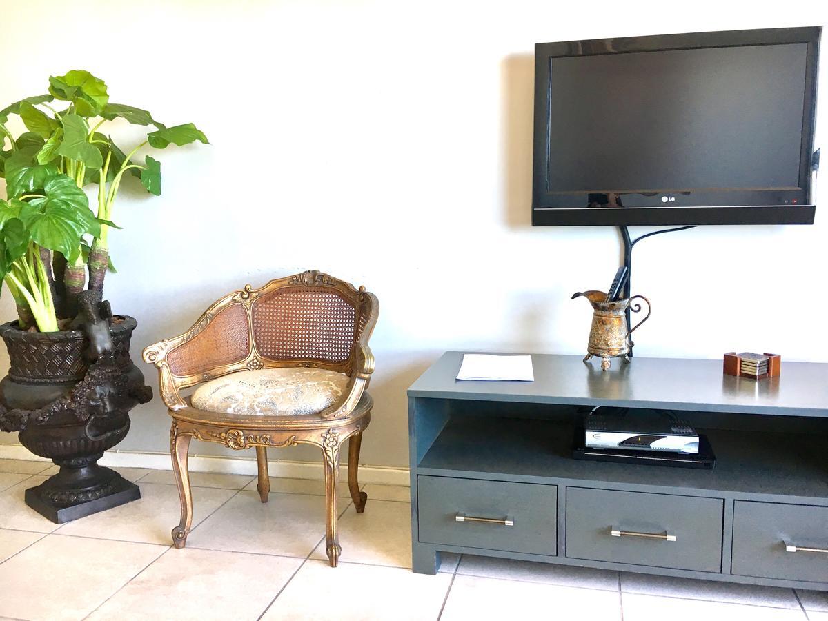 Hightide Apartment Amanzimtoti Luaran gambar