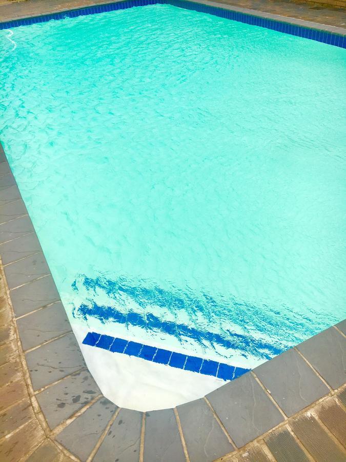 Hightide Apartment Amanzimtoti Luaran gambar