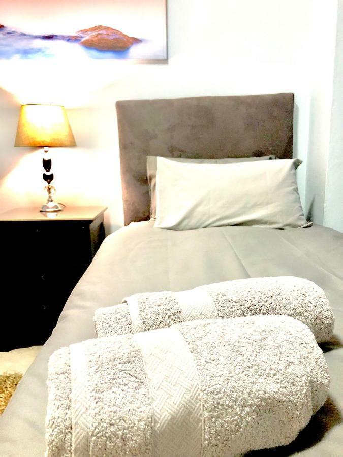 Hightide Apartment Amanzimtoti Luaran gambar